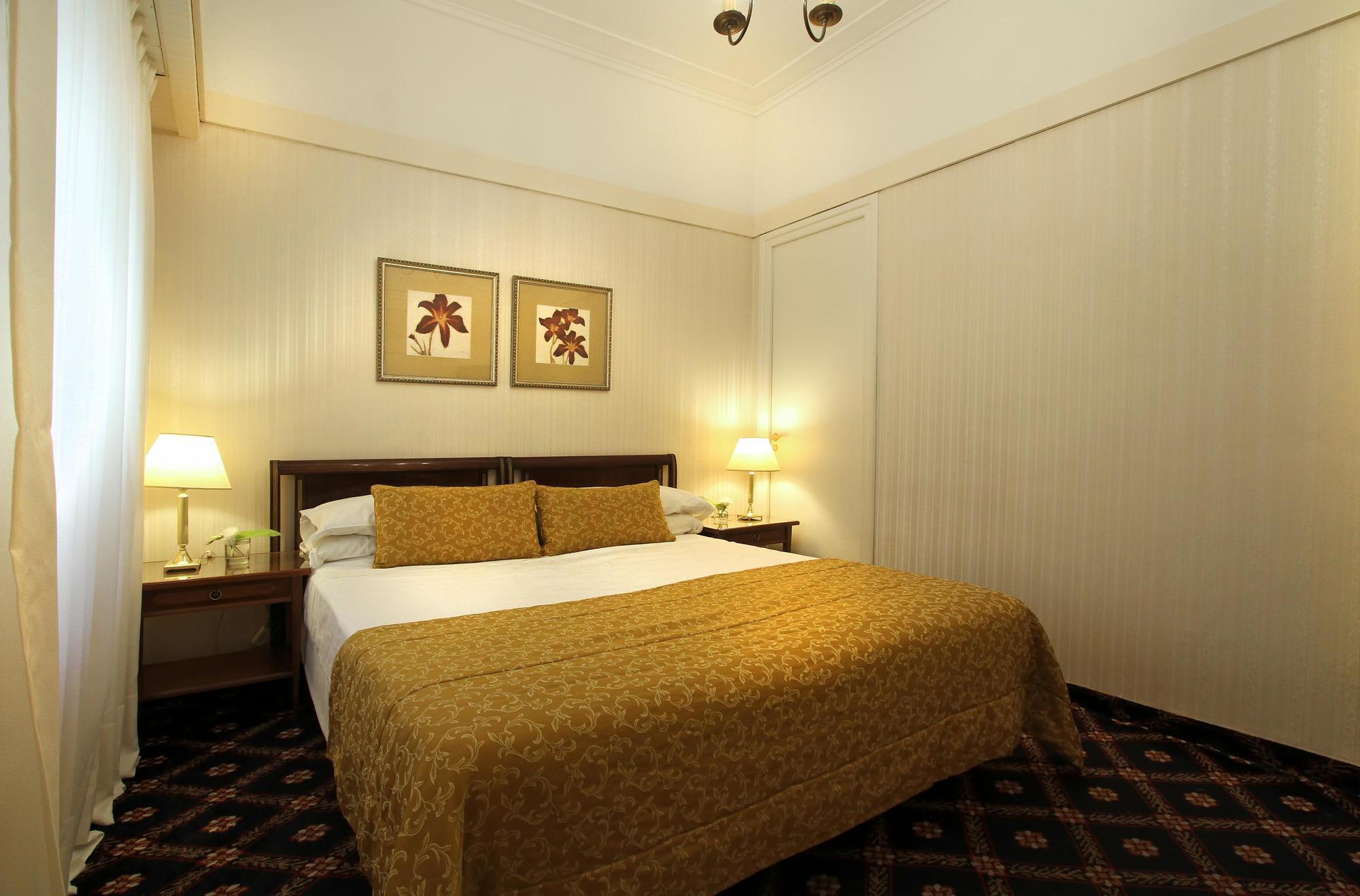 Carsson Hotel Downtown Buenos Aires Buitenkant foto